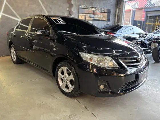TOYOTA COROLLA 2012