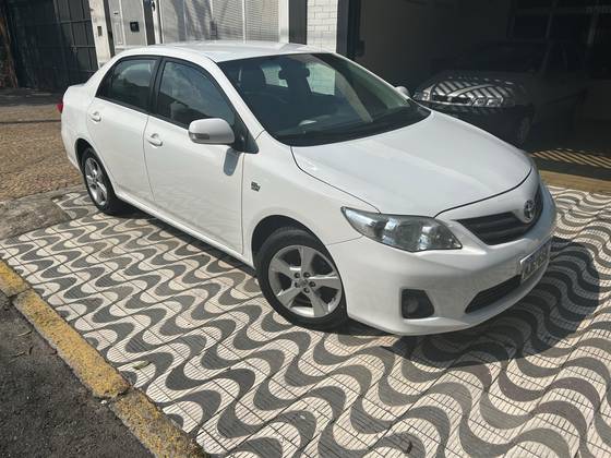 TOYOTA COROLLA 2014