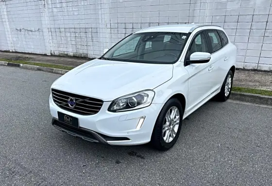 VOLVO XC60 2015