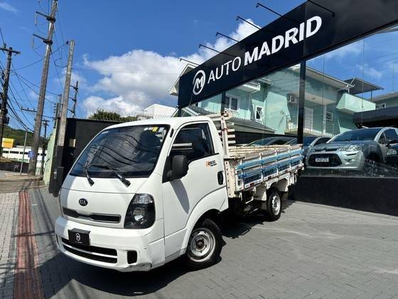KIA BONGO 2016