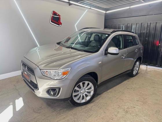 MITSUBISHI ASX 2015