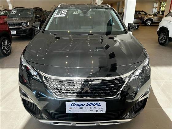 PEUGEOT 5008 2019