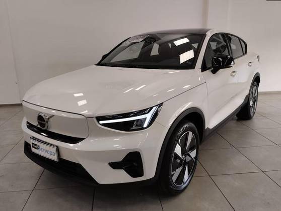 VOLVO C40 2024