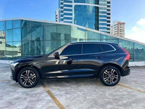 VOLVO XC60 2020