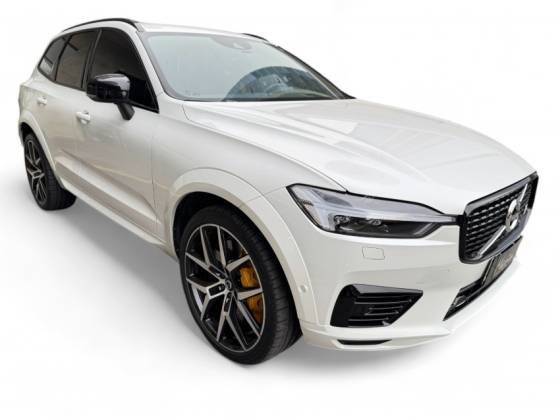 VOLVO XC60 2021