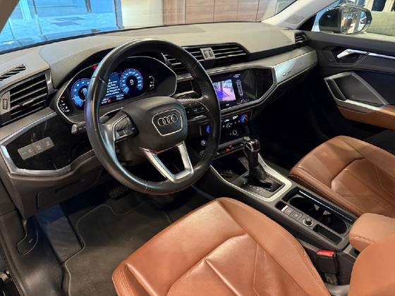 AUDI Q3 2020