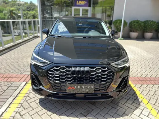 AUDI Q3 2023