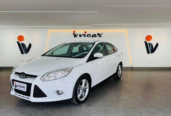 FORD FOCUS 2015