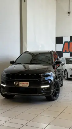 JEEP COMMANDER 2025
