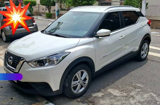 NISSAN KICKS 2019