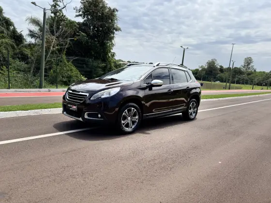 PEUGEOT 2008 2017