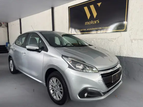 PEUGEOT 208 2017