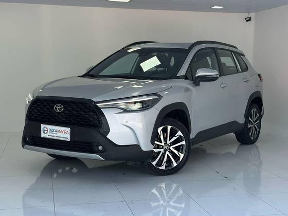 TOYOTA COROLLA CROSS 2024