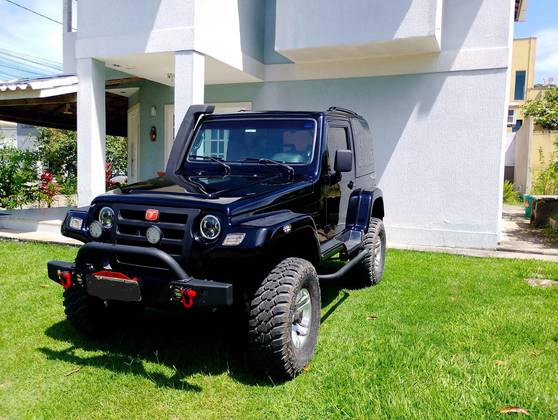 TROLLER T4 2009