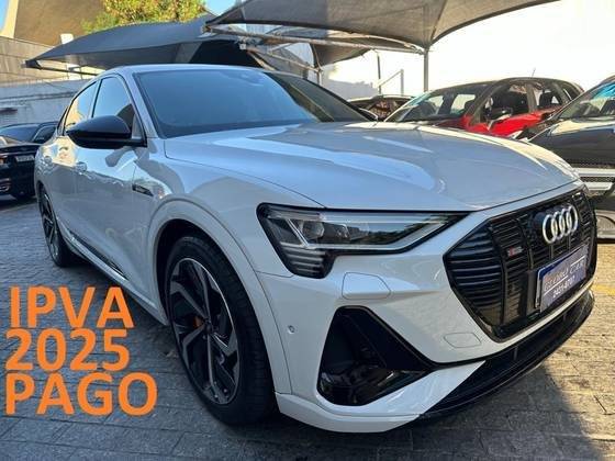 AUDI E-TRON 2022