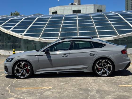 AUDI RS5 2023