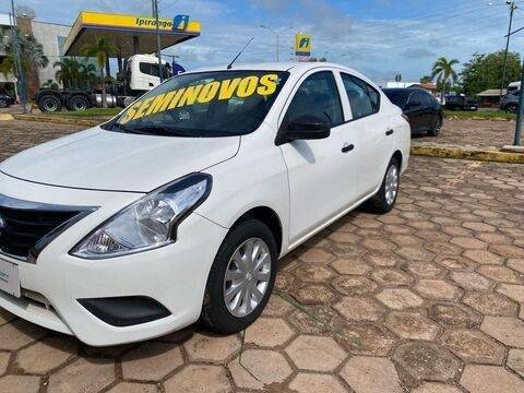 NISSAN VERSA 2021