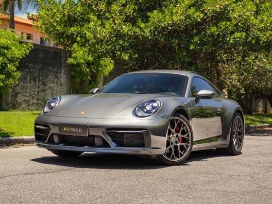 PORSCHE 911 2023