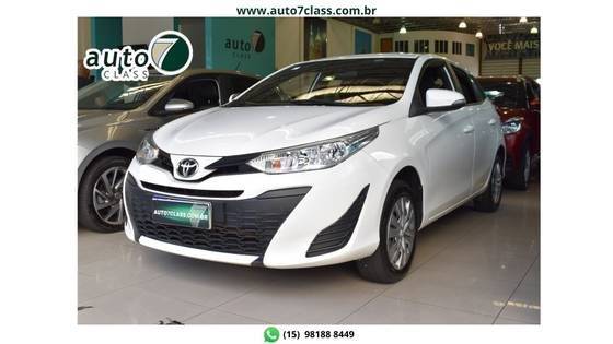 TOYOTA YARIS 2022