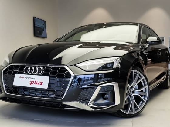 AUDI A5 2025