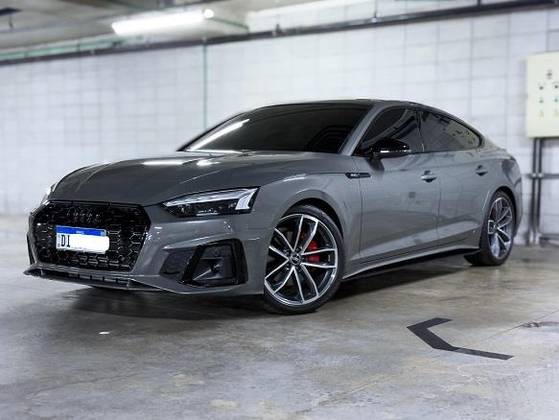 AUDI A5 2023