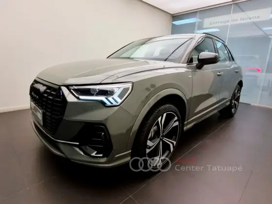 AUDI Q3 2024