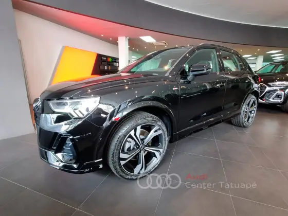 AUDI Q3 2024