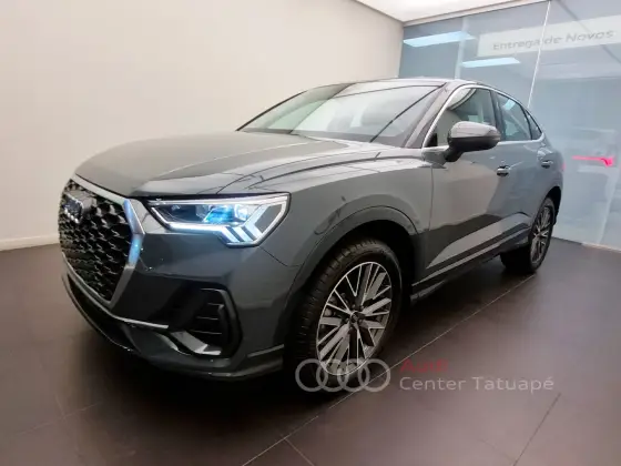 AUDI Q3 2025