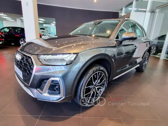 AUDI Q5 2025