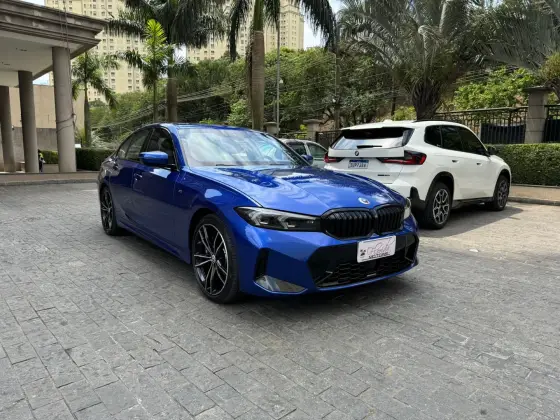 BMW 330e 2024