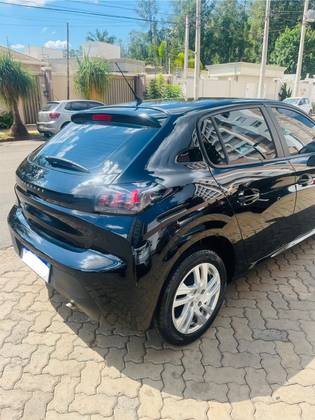 PEUGEOT 208 2022