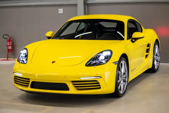 PORSCHE 718 2024