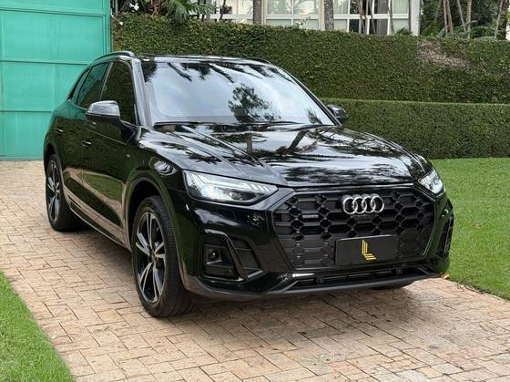 AUDI Q5 2023