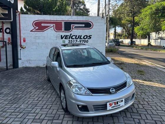 NISSAN TIIDA 2013