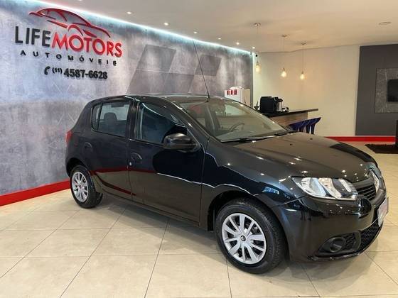 RENAULT SANDERO 2015