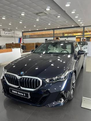 BMW 530e 2025