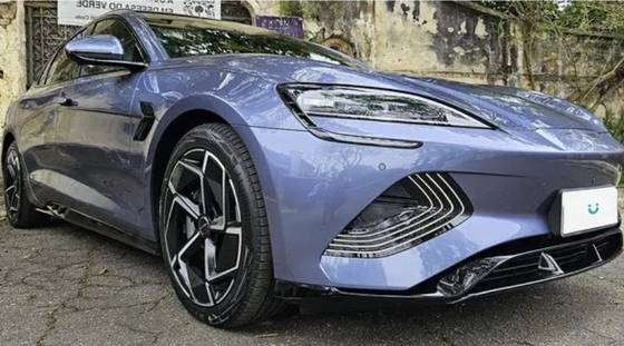 BYD SEAL 2025
