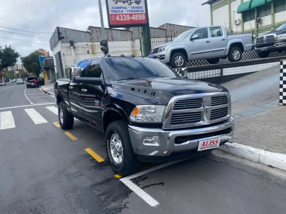 DODGE RAM 2012