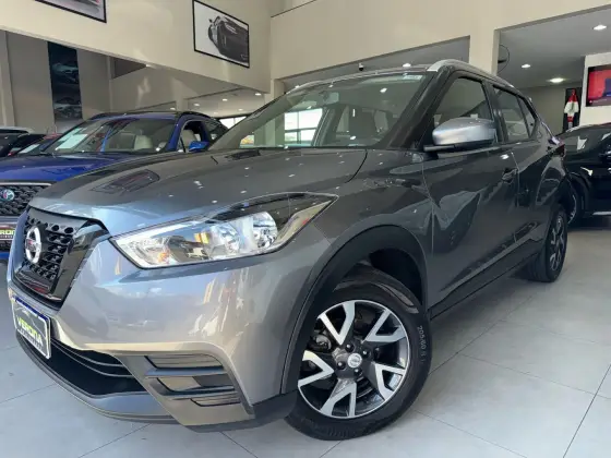 NISSAN KICKS 2020