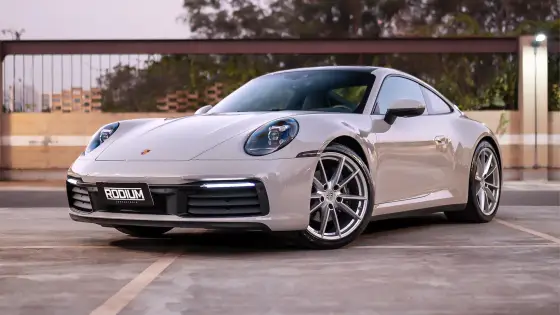 PORSCHE 911 2023
