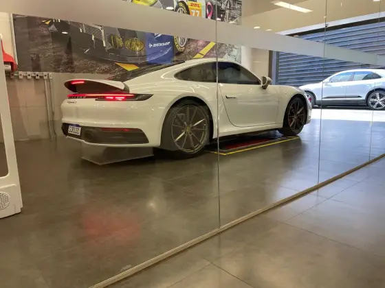 PORSCHE 911 2020