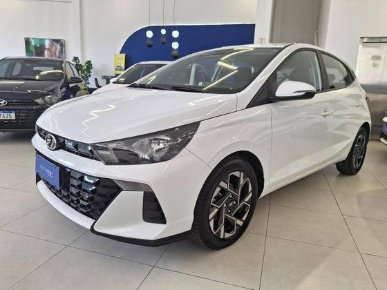 HYUNDAI HB20 2024