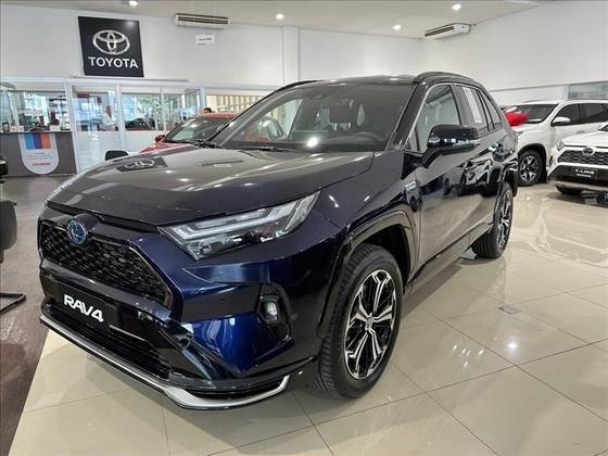 TOYOTA RAV4 2025