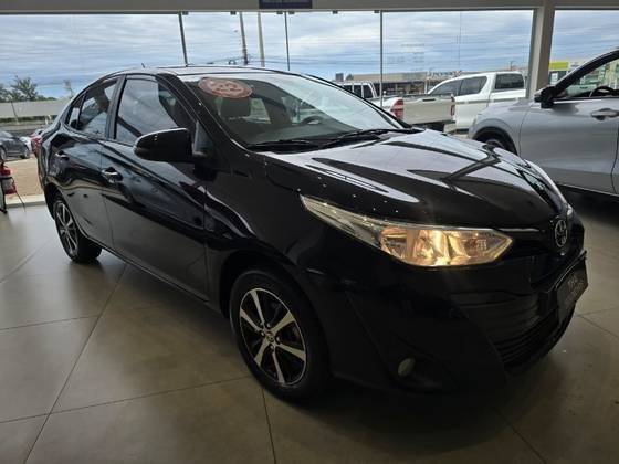 TOYOTA YARIS 2022