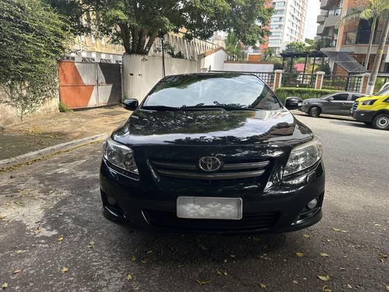 TOYOTA COROLLA 2010