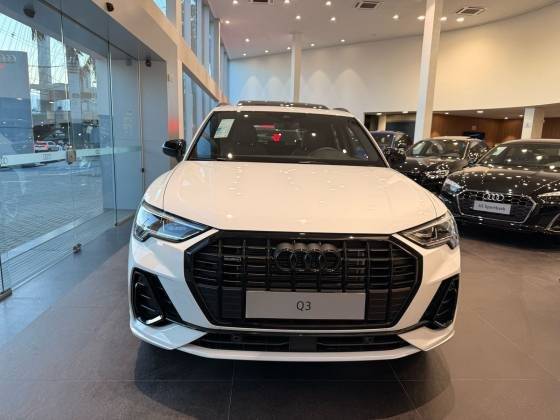 AUDI Q3 2025
