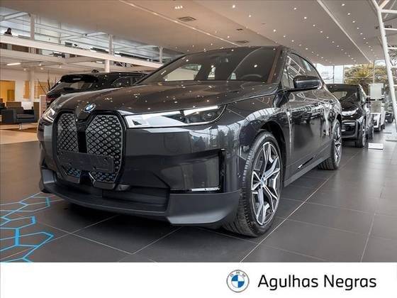 BMW iX 2023