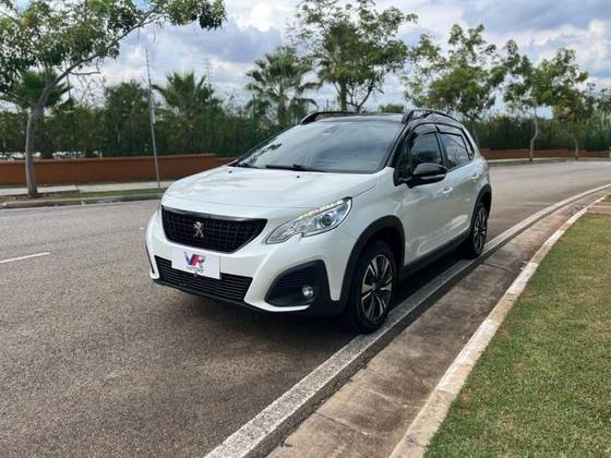 PEUGEOT 2008 2022