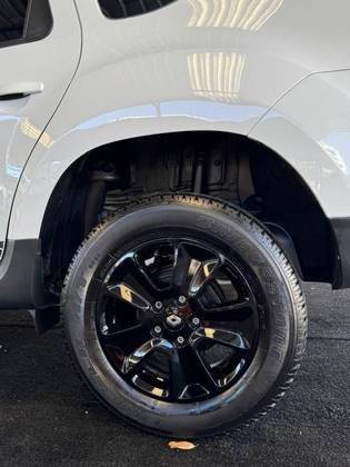 RENAULT DUSTER 2018