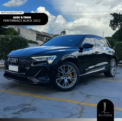 AUDI E-TRON 2022